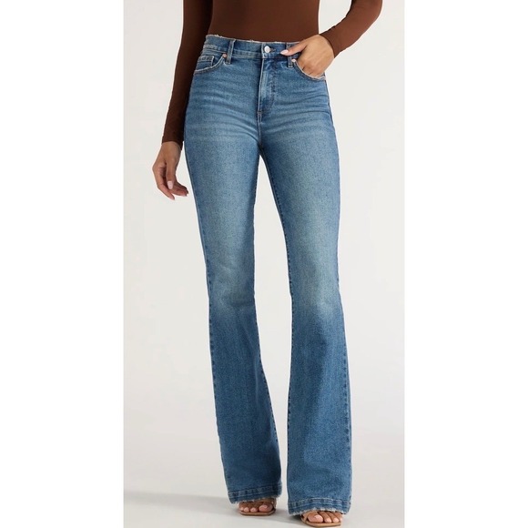 sofia by sofia vergara Denim - Sofia by Sofia Vergara Melisa Flare High Rise Jeans Light Wash Sz 20 Inseam 32